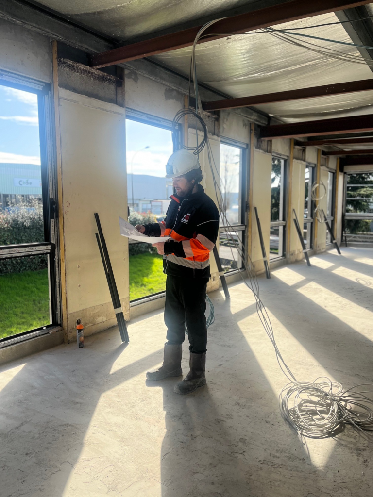 Conducteur De Travaux